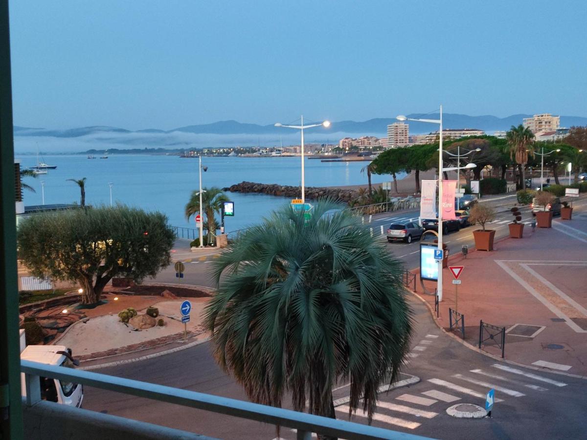 Le Belvedere Du Vieux Port Plages Centre Et Gare A Pied Saint-Raphael  Bagian luar foto